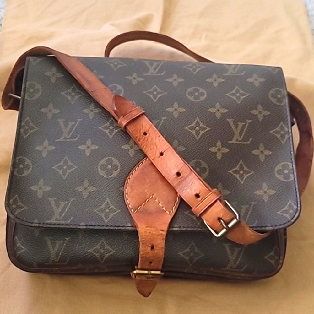 Louis Vuitton Crossbody Bag